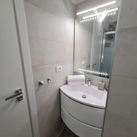 Apartment VIII Agosto *